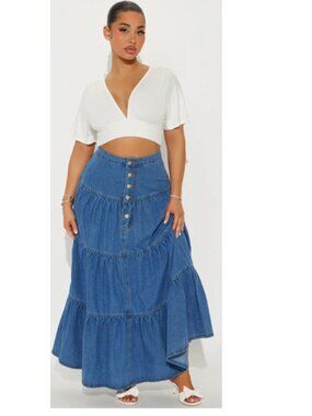 Fashion Nova Doreen Tiered Denim Maxi Skirt – Medium Wash | Size 1X